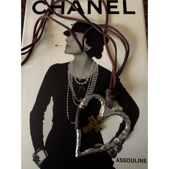 Boho Hippie Christian Heart Cross Adjustable Slip Knot Leather Necklace - Picture 2 of 5